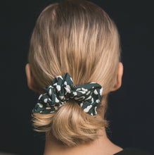 Load image into Gallery viewer, LEOPARD PRINT SCRUNCHIE - GREEN
